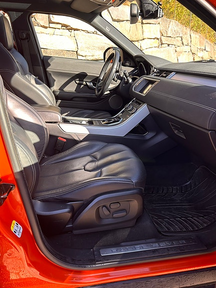 Land Rover Range Rover Evoque 7 of 22