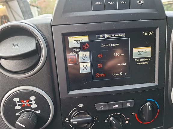 Citroen Berlingo 16 of 24