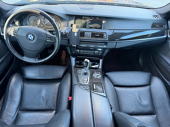 BMW 525d 9 of 24