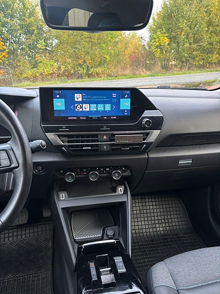 Citroen E-C4 7 of 14