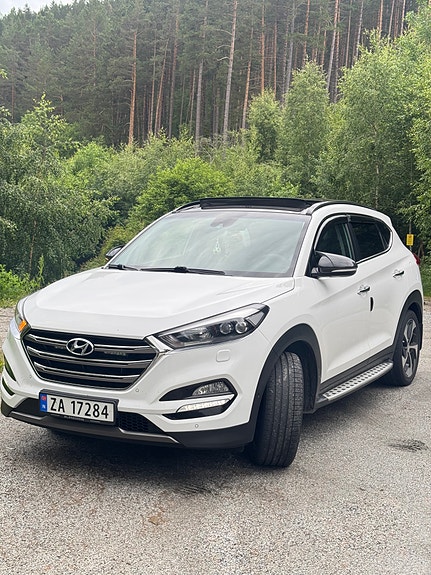 Hyundai Tucson 2 of 15
