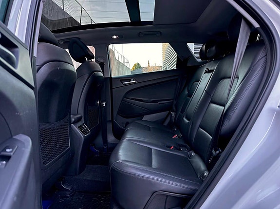 Hyundai Tucson 12 of 15