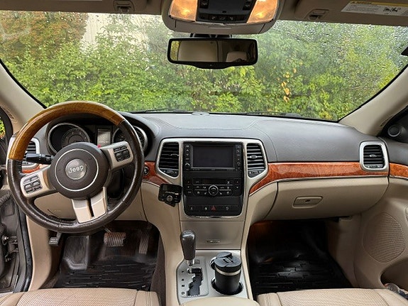 Jeep Grand Cherokee 5 of 16