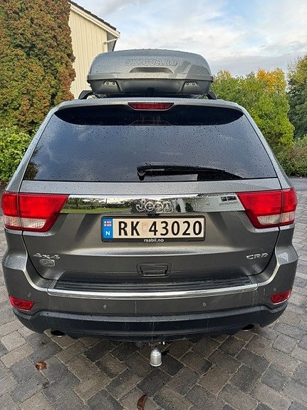 Jeep Grand Cherokee 4 of 16