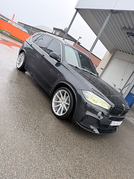 BMW X5 14 of 16