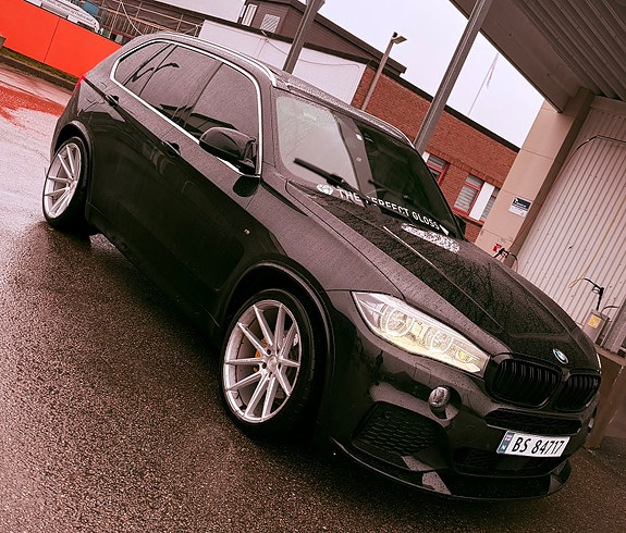 BMW X5 4 of 16