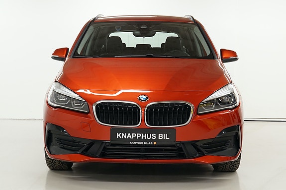 BMW 225xe 10 of 30