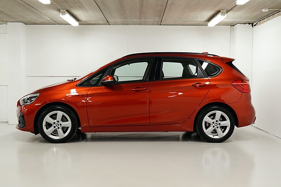 BMW 225xe 3 of 30