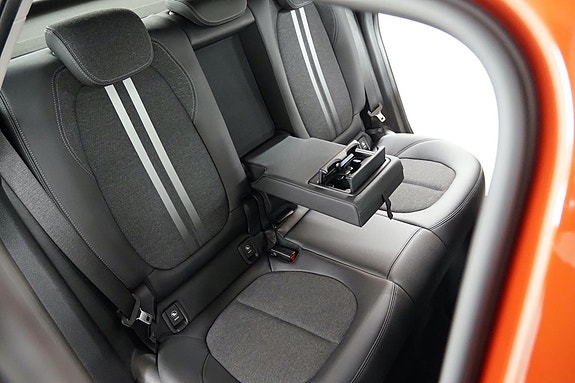 BMW 225xe 20 of 30