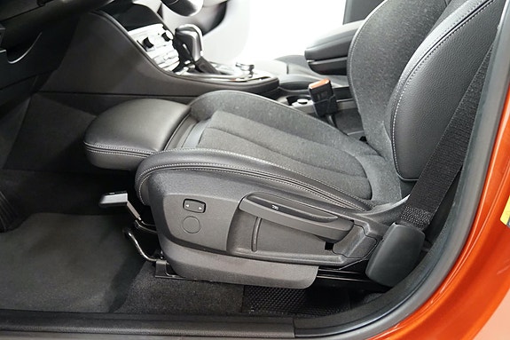 BMW 225xe 18 of 30