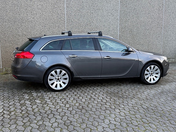 Opel Insignia 7 of 30