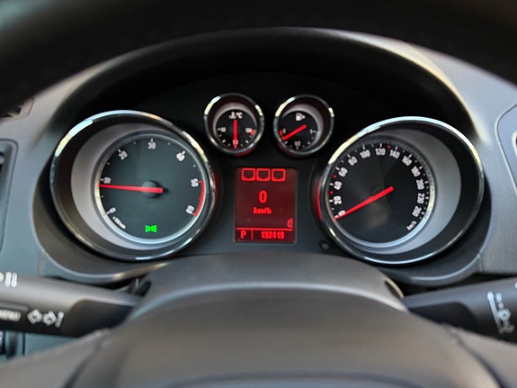 Opel Insignia 30 of 30