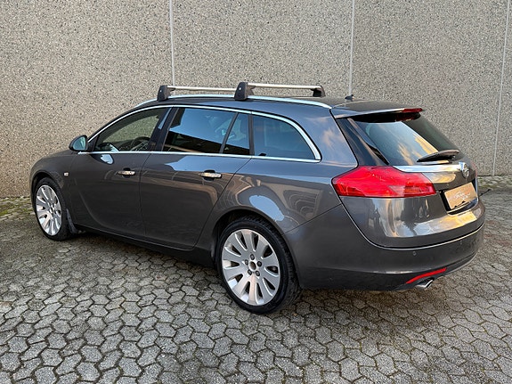 Opel Insignia 12 of 30
