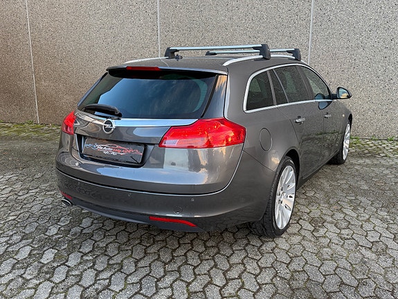 Opel Insignia 8 of 30