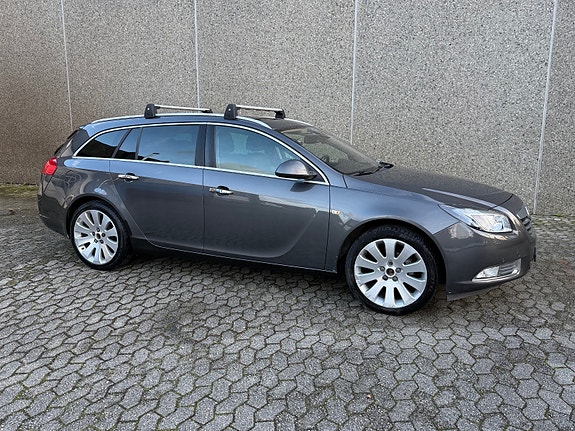 Opel Insignia 5 of 30