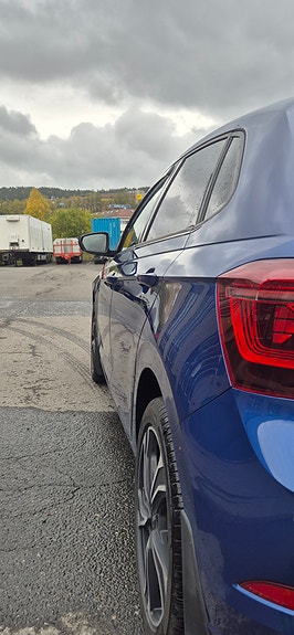 Volkswagen Polo 10 of 30