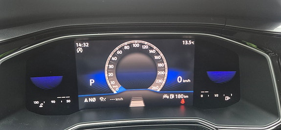 Volkswagen Polo 27 of 30