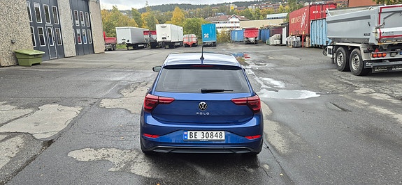 Volkswagen Polo 3 of 30