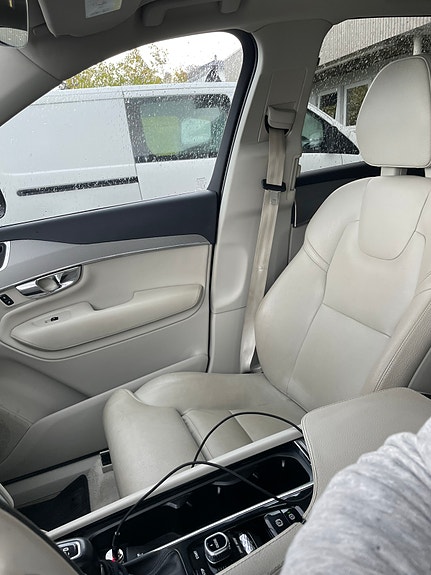 Volvo XC90 21 of 29