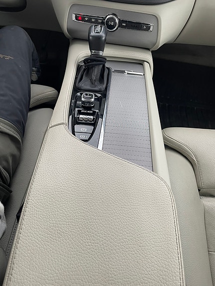 Volvo XC90 22 of 29