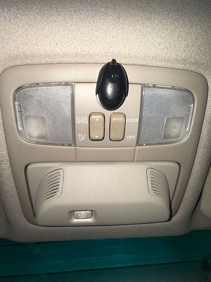 Toyota Land Cruiser 27 of 29