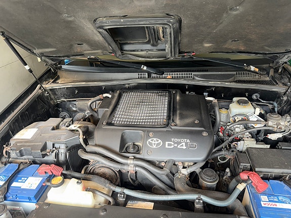 Toyota Land Cruiser 18 of 29