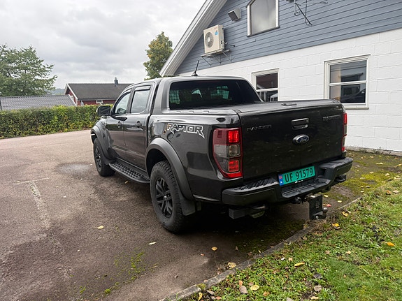 Ford Ranger Raptor 3 of 11