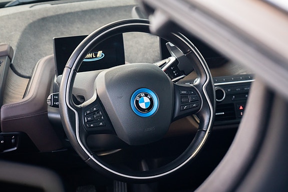 BMW i3 14 of 25