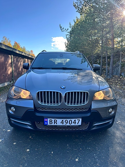 BMW X5 3 of 29