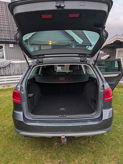 Volkswagen Passat 14 of 22
