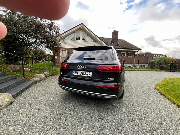 Audi Q7 23 of 30