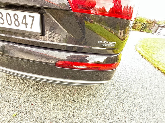 Audi Q7 30 of 30