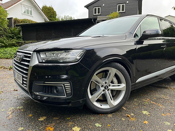 Audi Q7 27 of 30