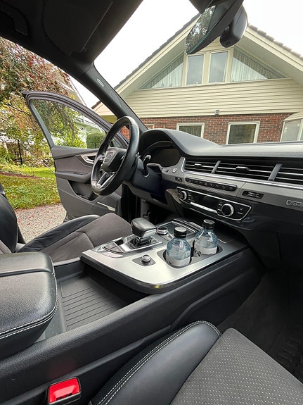 Audi Q7 6 of 30