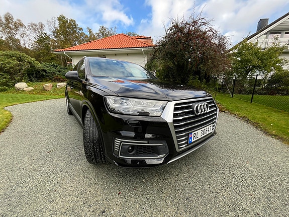 Audi Q7 22 of 30