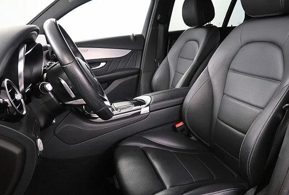 Mercedes-Benz GLC220 d 19 of 25