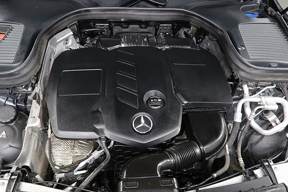 Mercedes-Benz GLC220 d 24 of 25