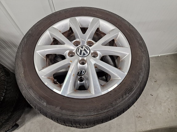 Volkswagen Touran 17 of 30