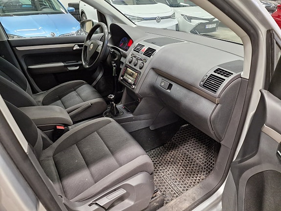 Volkswagen Touran 29 of 30