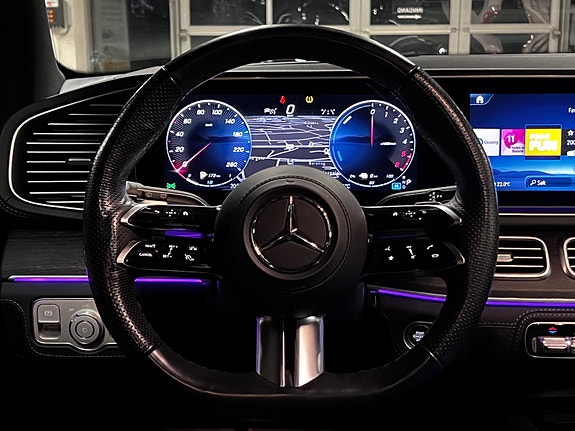 Mercedes-Benz GLE350 de 29 of 30