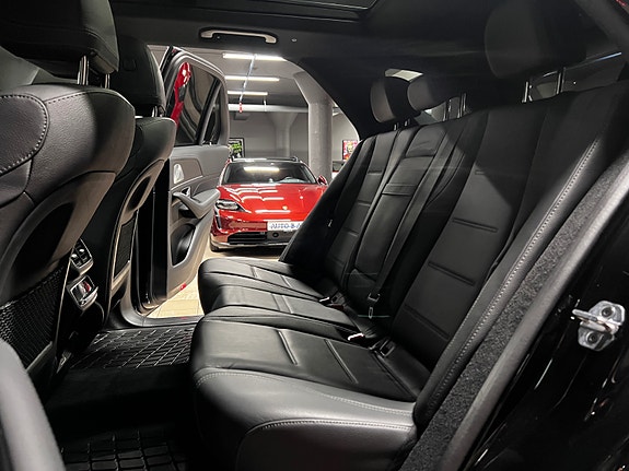 Mercedes-Benz GLE350 de 21 of 30