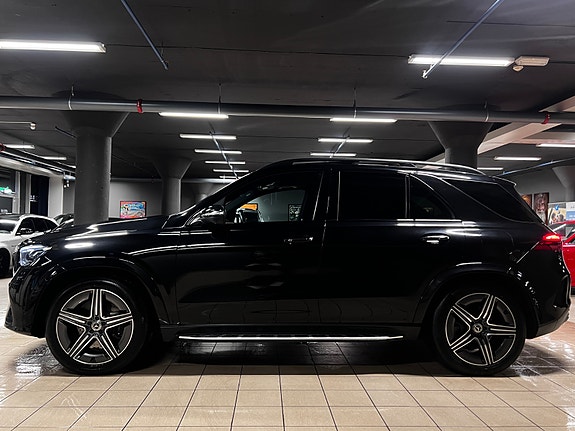 Mercedes-Benz GLE350 de 2 of 30