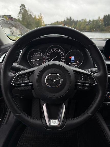 Mazda 6 6 of 16