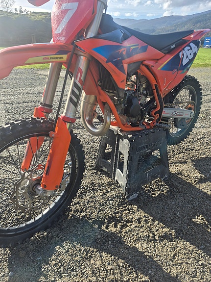 KTM SX 85 2 of 5