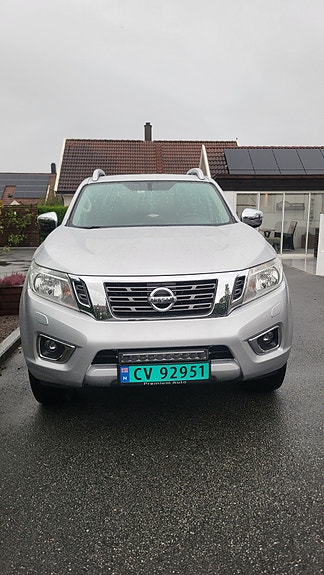 Nissan Navara 2 of 10