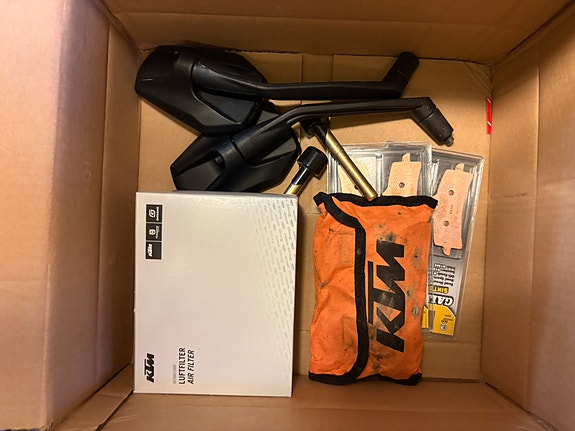 KTM 1290 Super Duke R 17 of 17