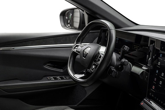 Renault Megane E-Tech 22 of 22