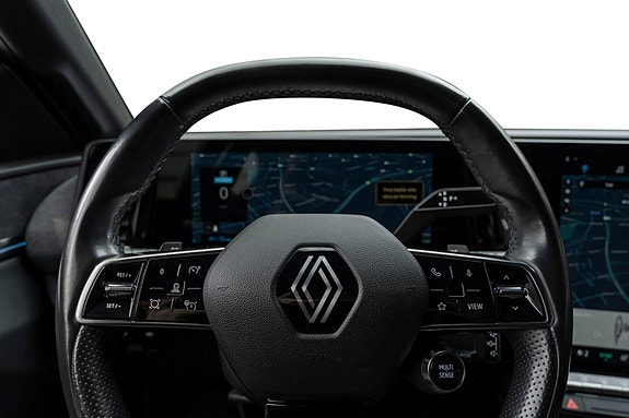 Renault Megane E-Tech 13 of 22