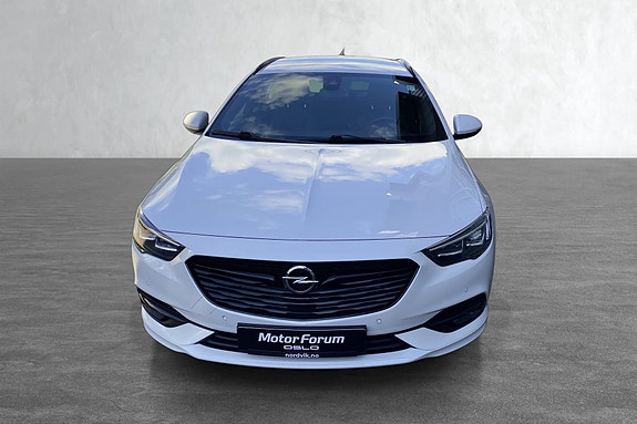 Opel Insignia 2 of 20