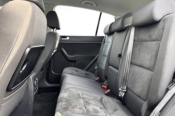 Volkswagen Golf Plus 19 of 27
